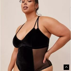 NWT Torrid Velour & Mesh Bodysuit Size 3
